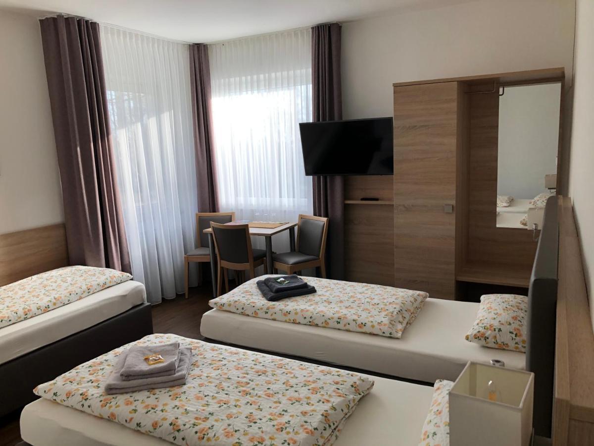Hotel Baccara Aachen Oda fotoğraf